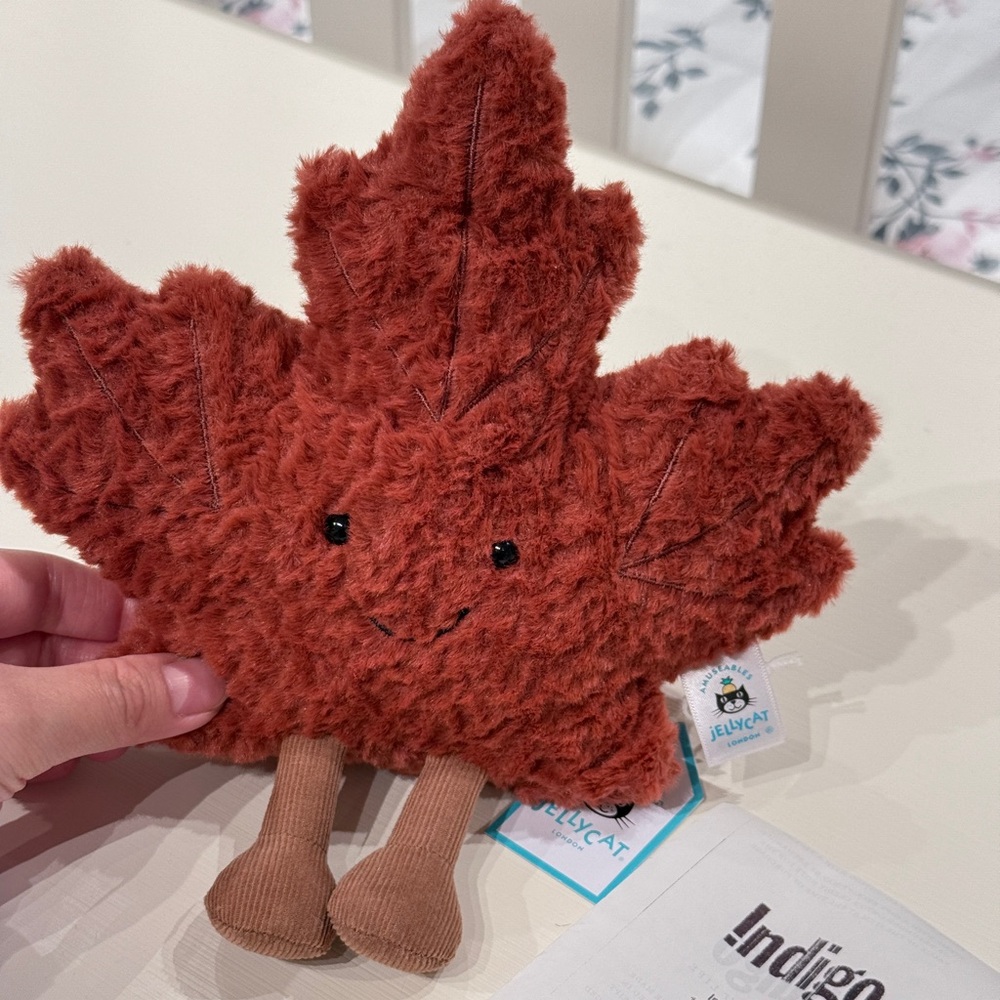 Jellycat Maple Leaf